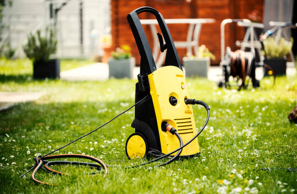 Professional Pressure Washing Services in Janesville, IA